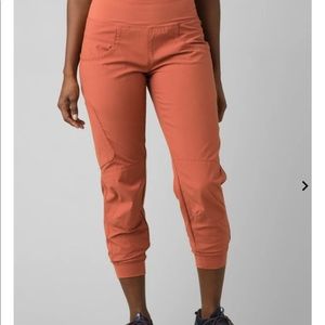 Like new Prana Womens Kanab pants small